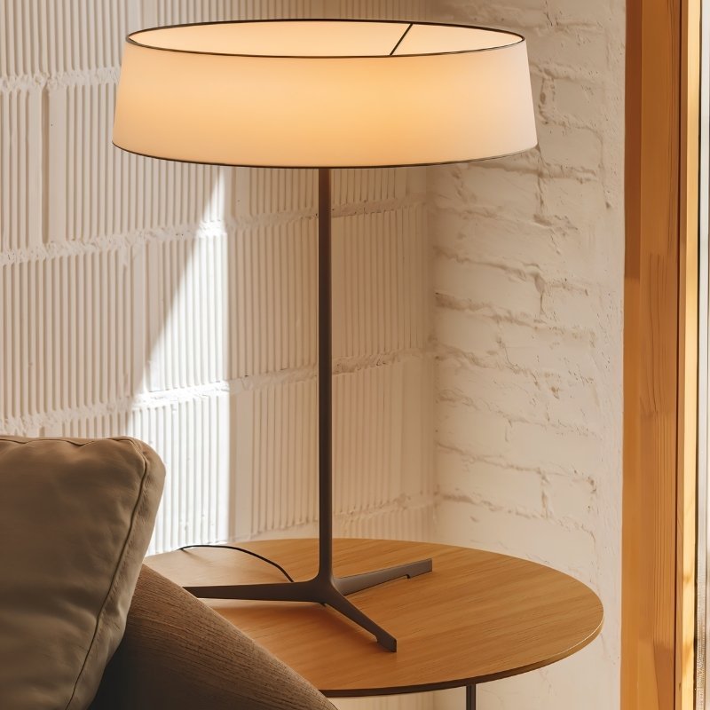 Japandi Opaline Glass Table Lamp With Brass Base – Odeon
