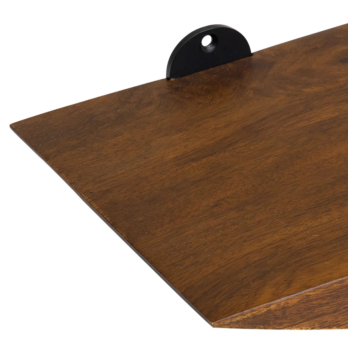 Close-up of the curved walnut edge