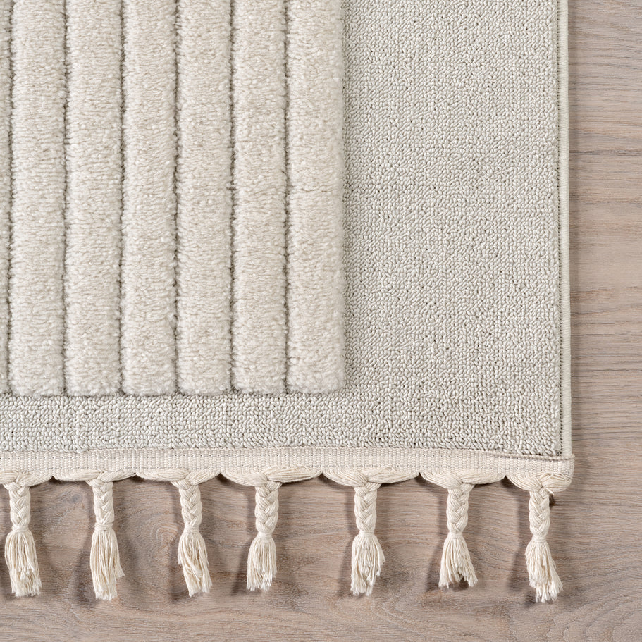 Japandi Arc Tasseled Rug