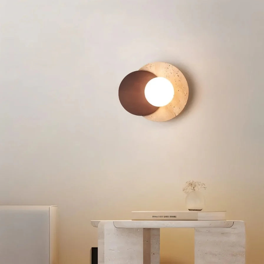 Japandi Slab Travertine Wall Lamp With Brass Base – Teus
