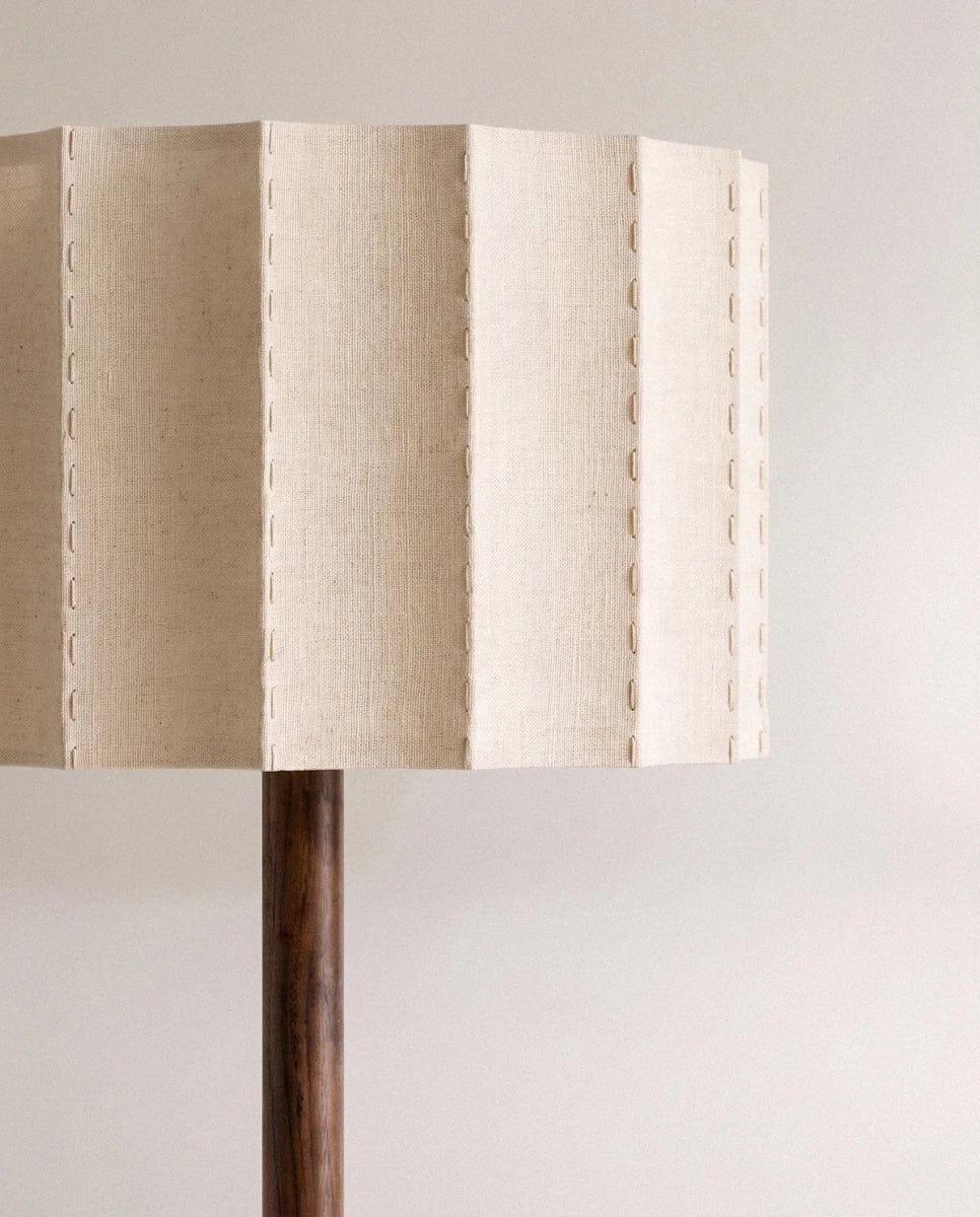 Japandi Wood Floor Lamp with Pleated Shade - Zasta – view 3