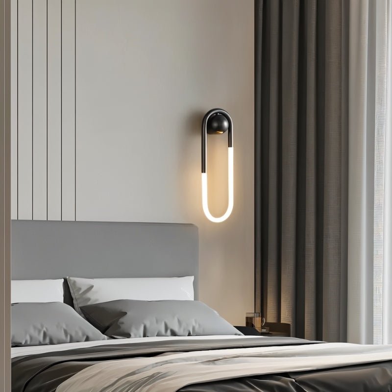 Japandi Minimalist Curved Metal Wall Lamp – Zenn