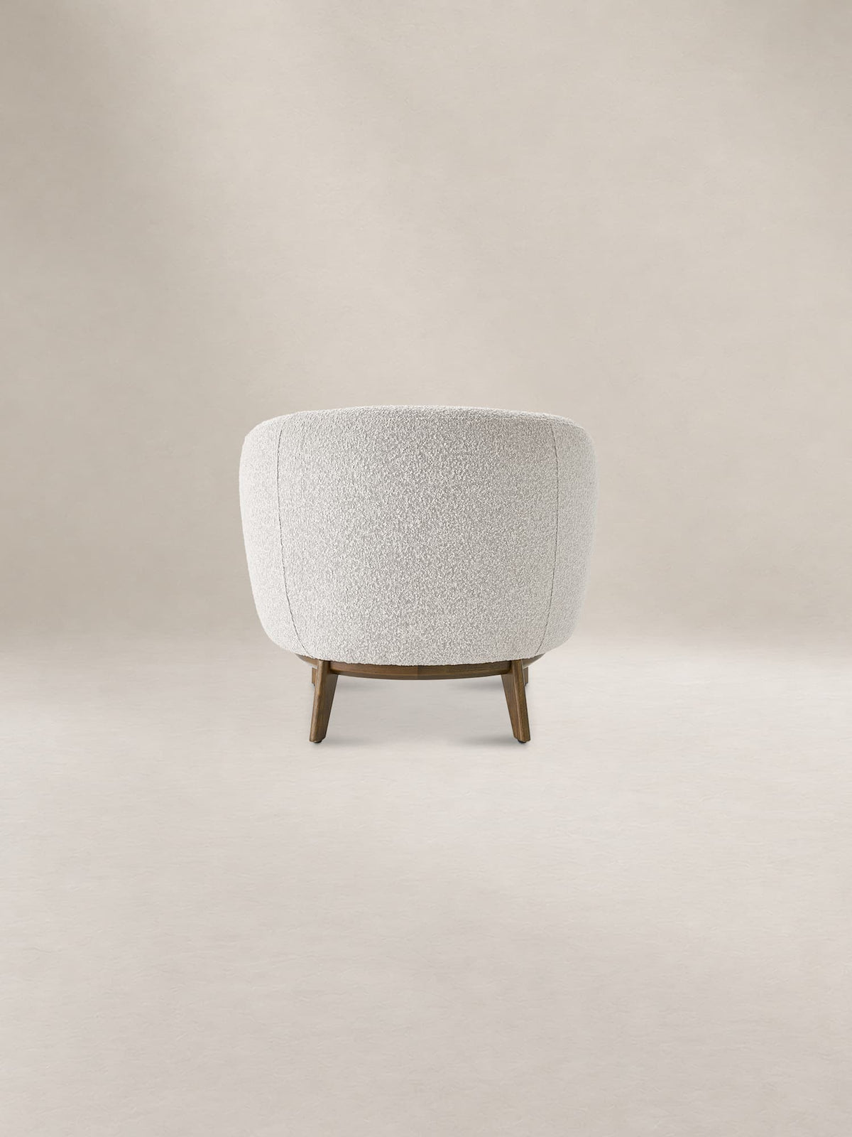 Avery armchair photo 8