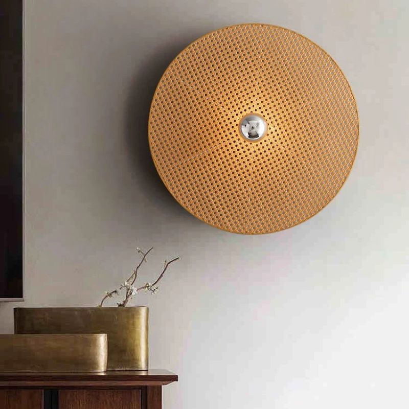 Japandi Sculptural Wall Lamp With Natural Form – Falari