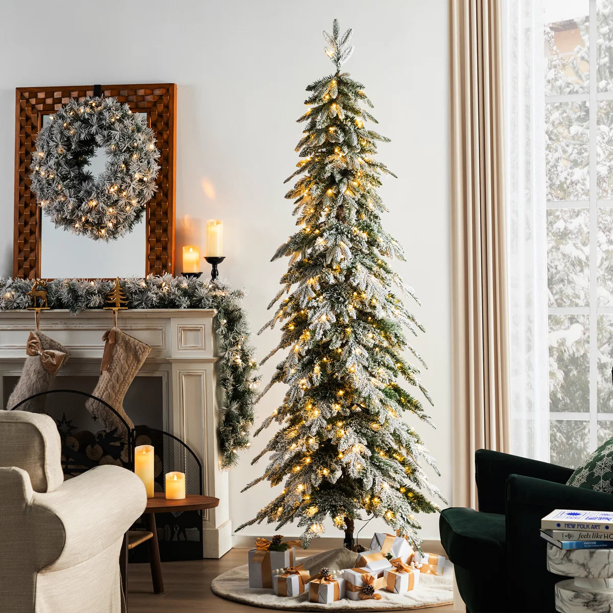 Hersi tree in a living room with a wreath