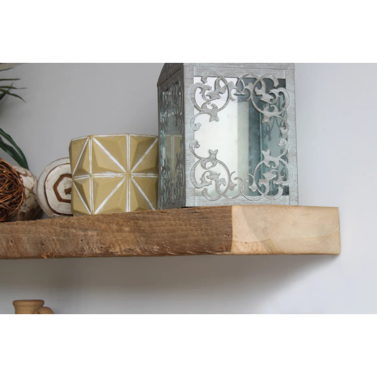 Joao shelf edge detail