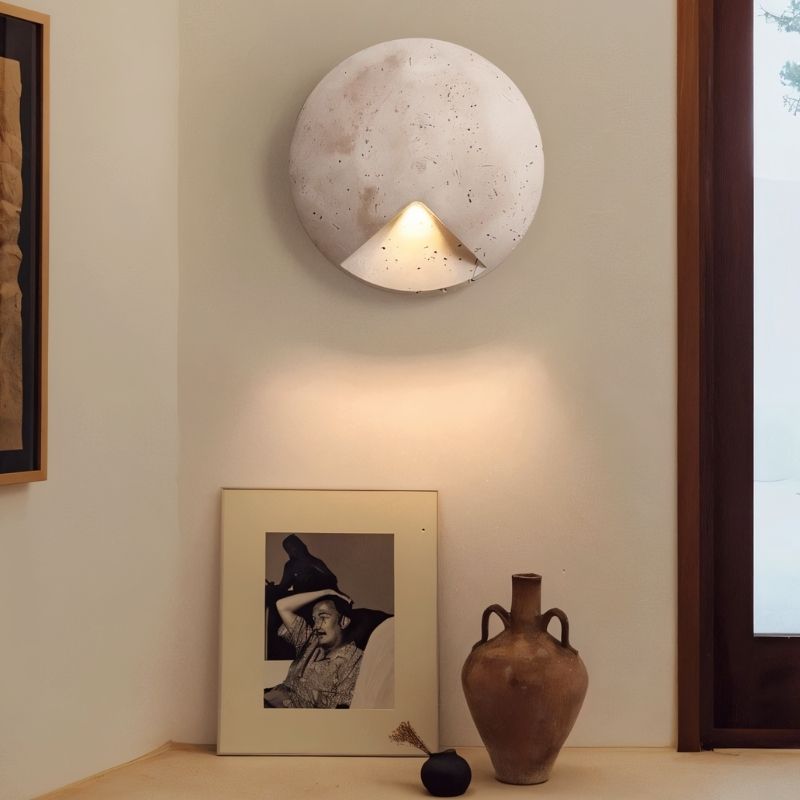 Japandi Cone-Shaped Metal Wall Lamp – Lexora