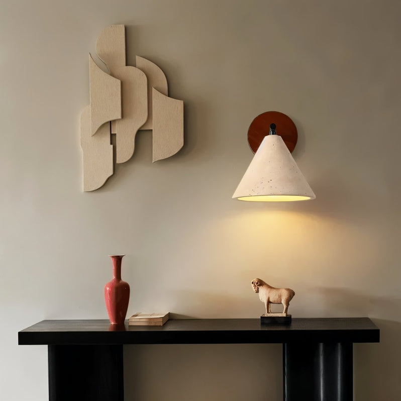 Japandi Carved Travertine Wall Lamp With Brass Detail – Omicil