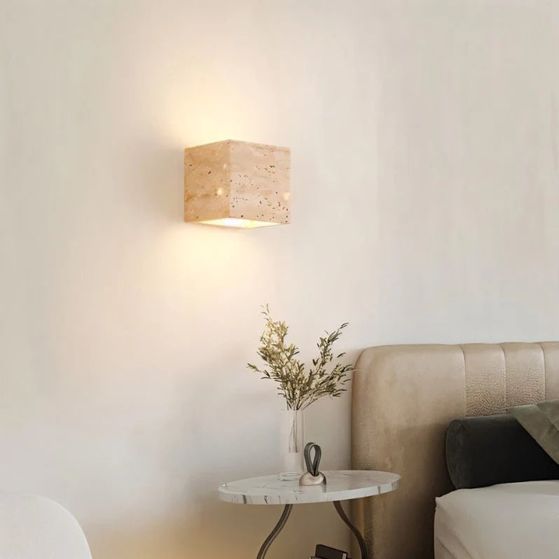 Japandi Vertical Metal Wall Lamp With Warm Diffuser – Phostic